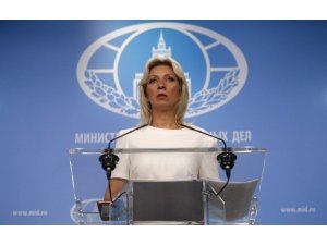 Zaharova: "Yapıcı diyalog, helikopterler ve tanklar değildir"