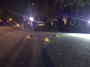 Önce otomobile çarptı sonra ateş açtı