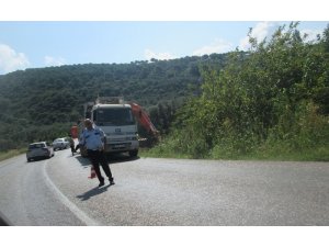Mermerler yola döküldü