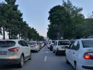 377 bin 610 nüfuslu kentte 110 bin 444 araç var