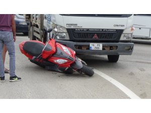 Bursa’da kamyonetin çarptığı motosikletin sürücüsü öldü