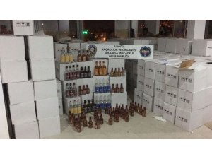 Alanya’da 7 bin 297 şişe kaçak/sahte alkollü içki ele geçirildi