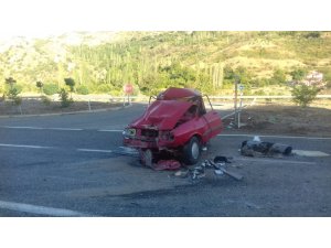 Tır ile otomobil çarpıştı: 1 Yaralı