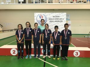 Badminton’da Osmangazi farkı