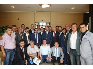 AK Parti’li Mersinli ve ilçe başkanlarından Ankara çıkarması