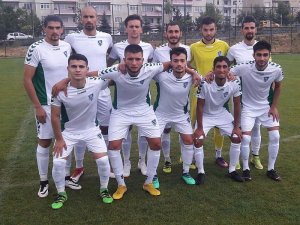 Anadolu Selçukspor hazırlık maçında berabere kaldı