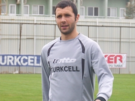 Kaleci Oğuzhan, Konyaspor'a veda etti