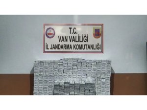 İpekyolu ve Çaldıran’da 8 bin 571 kaçak sigara ele geçirildi