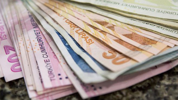 Tasarruf mevduatları 1 trilyon lirayı aştı