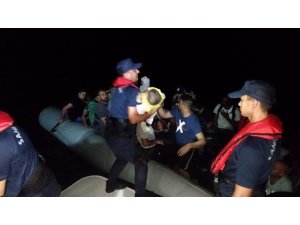 Didim’de 54 kaçak göçmen yakalandı