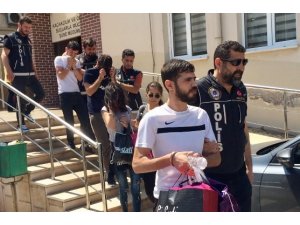 Bursa’da uyuşturucu operasyonu: 5 kişi gözaltına alındı