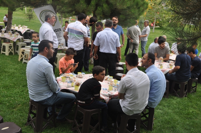 Başak-Elmas mezunları buluştu