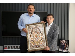 Türkoğlu onayladı: Denizli Basket parkeye geri dönüyor