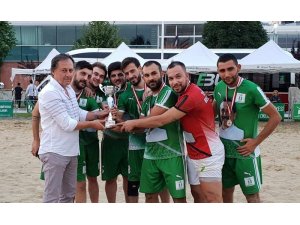 Plaj futbolunda şampiyon Tepebaşı Belediye Spor