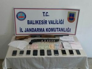 Balıkesir’de dolandırıcılık suç örgütü çökertildi