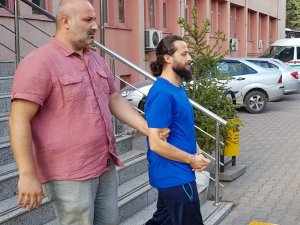 FETÖ’nün hücre evinde yakalanan eski polis memuru tutuklandı