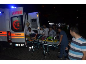 İki otomobil çarpıştı: 7 yaralı