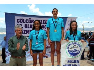 Osmangazili kulaçlar göz doldurdu
