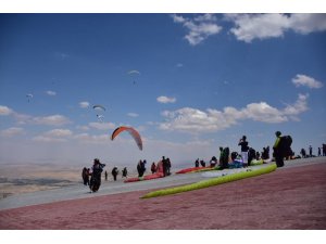 Aksaray, yamaç paraşütü dünya şampiyonasına hazırlanıyor