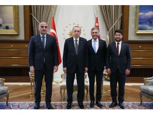 Cumhurbaşkanı Erdoğan TÜRSAB heyetini kabul etti