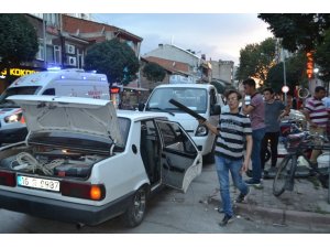 Şarjlı bisikletli gencin yaralandığı kaza güvenlik kamerasında