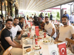 Konyaspor'da moral yemeği