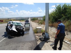 Emekli astsubay trafik kazasında hayatını kaybetti