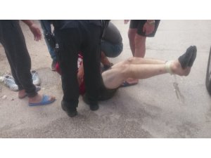 Ayakları bağlı Cezayirli, polisi harekete geçirdi