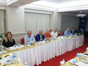 Ekonomik sorunların çözümü için Yüksek İstişare Kurulu oluşturuldu