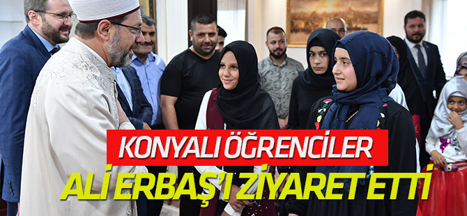 Erbaş:  “İslam’ın en çok önem verdiği şey, güzel ahlaklı insan olmaktır”