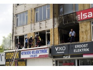 Başkent’te elektrik malzemesi satan iş yerinde yangın
