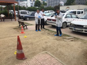Hastane bahçesinde büyük panik: Ortalık savaş alanına döndü