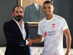 Sivasspor’da samba rüzgarı esecek