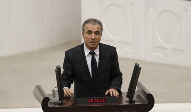 "Dolar çılgın bir partide kendinden geçme hali içinde.."