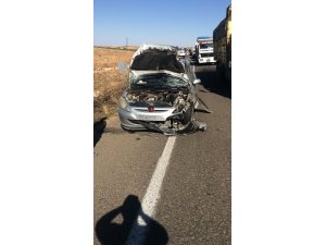 Şanlıurfa'da motosiklet ile otomobil çarpıştı: 1 ölü, 2 yaralı
