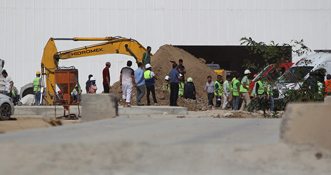 Konya'da tren garı inşaat şantiyesinde göçük