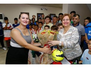 Konak’ta amatörün yüzü gülüyor