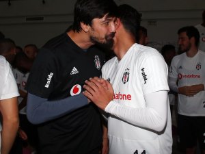 Mustafa Pektemek baba oldu