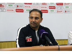 Fuat Çapa: "Alınan sonuçtan çok Eskişehirspor’un yaşadıkları üzücü"