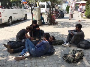 Iğdır’da kaçak göçmenler toplandı