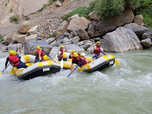 Hakkari Cilo Rafting Takımı Türkiye şampiyonasına hazırlanıyor