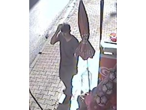 Polis otosuna havai fişekle saldıran DHKP-C’liler yakalandı