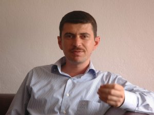 Prof. Dr. Kırkbir’den "Kurgusal krizin çözümü dolar yerine ’BRİCS’ parası" önerisi