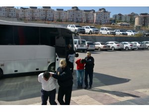 Van’da terör operasyonu: 15 gözaltı