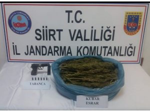 Siirt’te esrar ve silah ele geçirildi