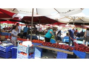 Balıkesir’de yazlıkçıya özel pazar