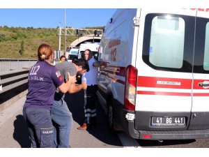 TEM İzmit tünellerinde otomobil yandı, insanlar tünelde mahsur kaldı