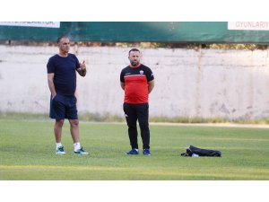 Teknik direktör Yılmaz'dan "lisans" eleştirisi