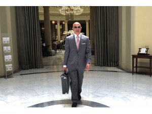 Petrol ve enerji devi Türk lirasına destek için 2 milyar doları Türkiye’ye yatıracak