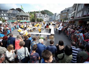 Belçika'da 10 bin yumurtalı dev omlet